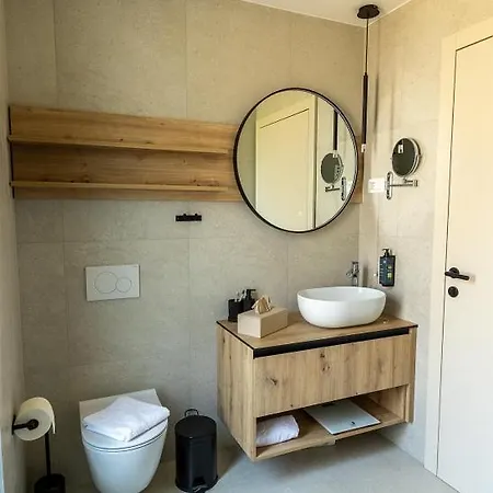 Glamping Dolenjc * Novo Mesto